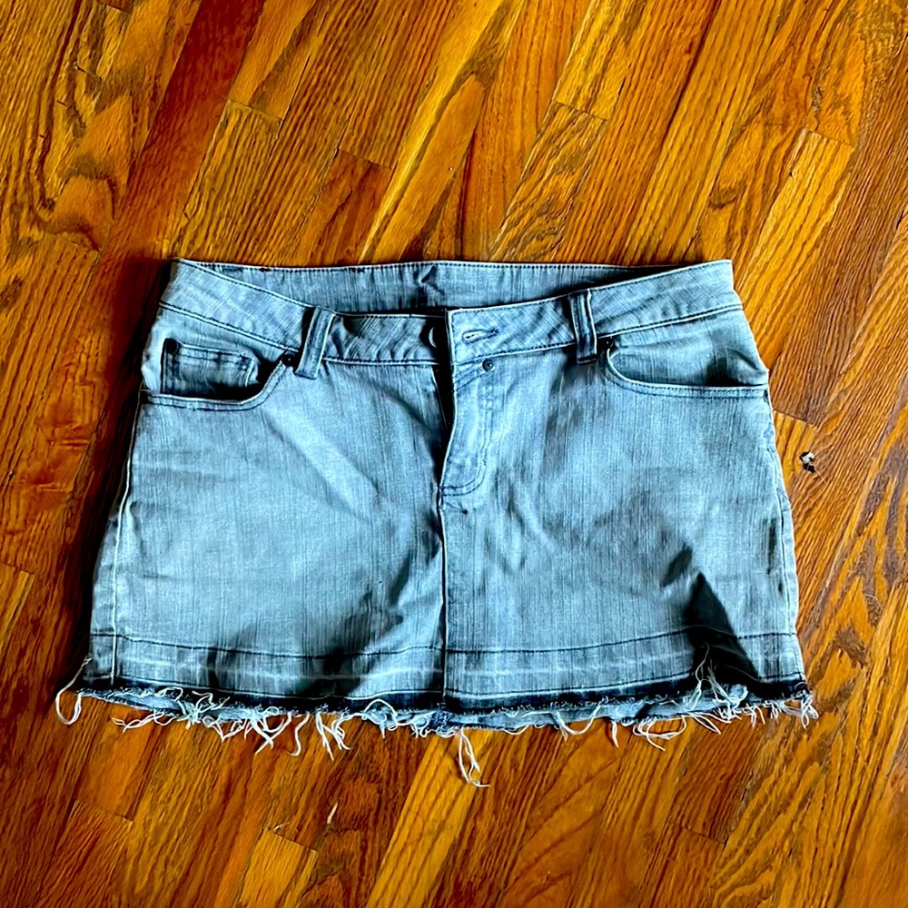 Hurley Grey Jean Skirt (size M/L)